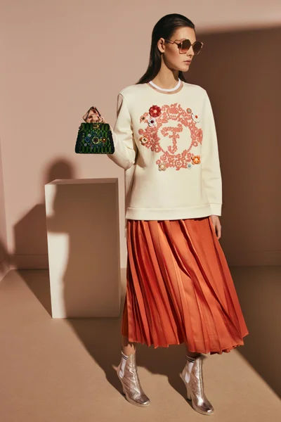 Look 35